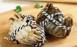 吃大閘蟹的季節(jié)，用大閘蟹重量分揀機(jī)取更高收益